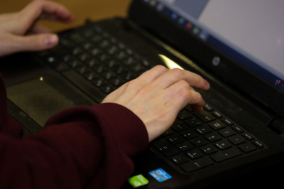 На ЭБТ уменьшилась активность работодателей и соискателей