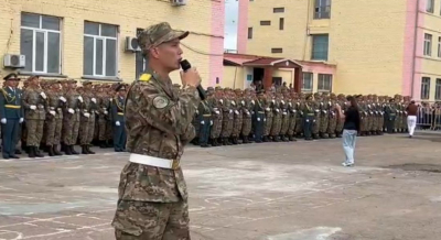 Песня, тронувшая сердца матерей: гвардейцы растрогали мам до слёз