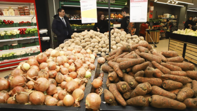 Экономист считает, что продуктовая инфляция маскируется сезонным удешевлением овощей