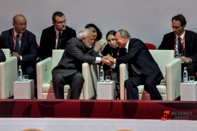 Индия предпочитает рассчитываться за российскую нефть не в долларах