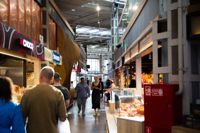 Торговля на рынках в Подмосковье теперь разрешена только в капитальных строениях