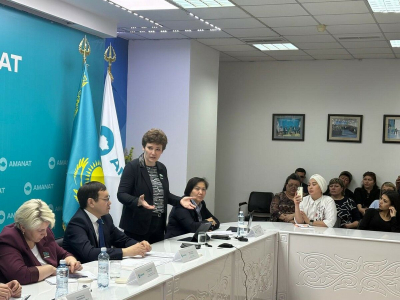 Мы вам вовсе не враги!
