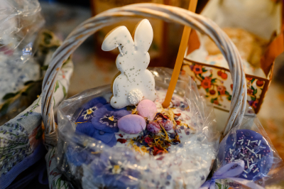 В &laquo;Мошеловке&raquo; рассказали россиянам об опасных пасхальных открытках