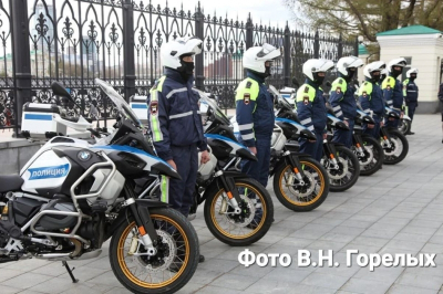 В Свердловской области полицейские сменили зимние шапки на летние фуражки