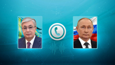 Токаев обсудил расследование авиакатастрофы с Путиным