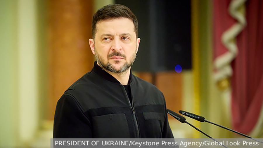 Ультраправые на фестивале напали на мэра парижского округа