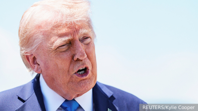 Иран открыл счета в четырех валютах для сборов за проход судов через Ормуз