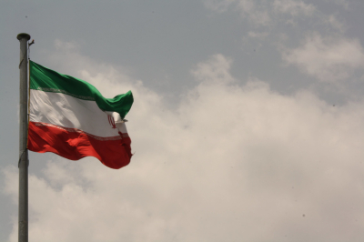 Резаи: Иран должен вести переговоры с США с помощью ракет